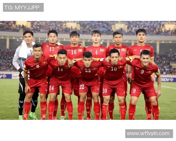 广州足球队实力解析:各队优势与短板全面对比分析 广州足球队实力解析:各队优势与短板全面对比分析