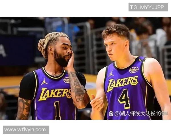 湖人对阵雷霆精彩赛事直播全程回顾与分析