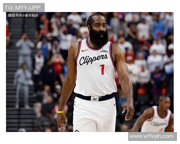 詹姆斯哈登如何在NBA赛场上重塑个人风格与球队战术的完美结合 詹姆斯哈登如何在NBA赛场上重塑个人风格与球队战术的完美结合